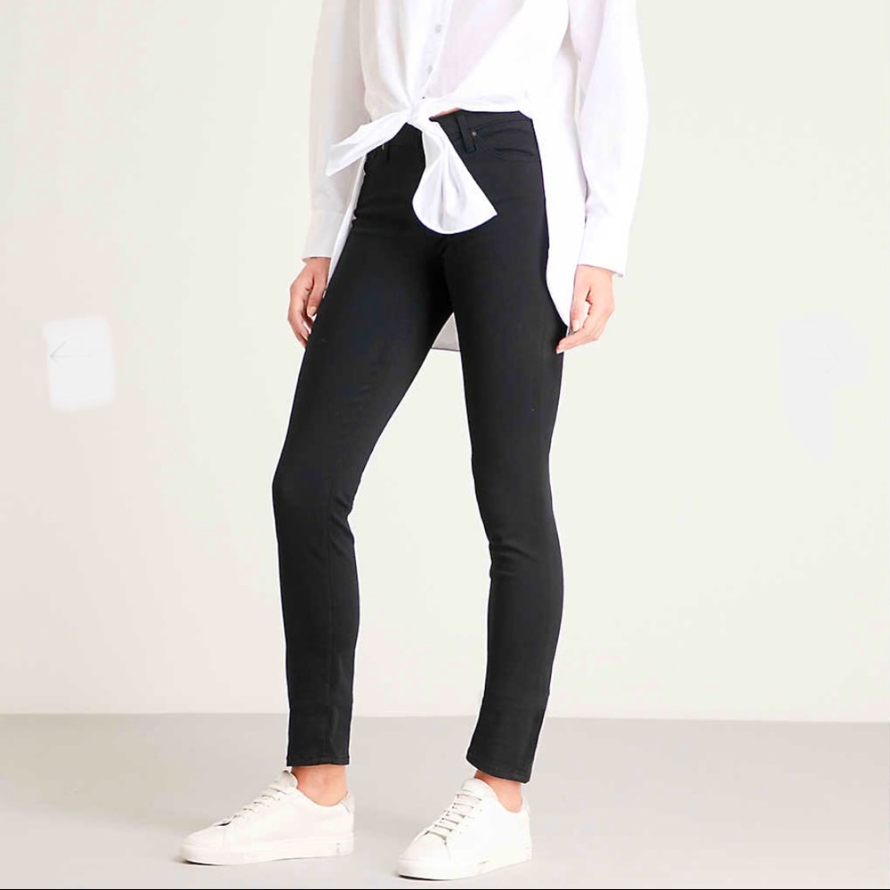 AG Prima Cigarette Black Straight Jeans